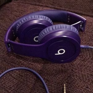 Beats Solo headphones. LIKE NEW